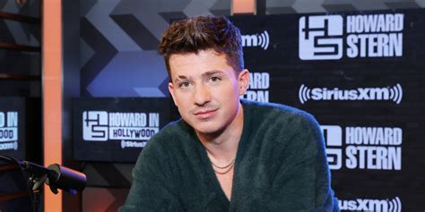 Charlie Puth Addresses His Naked Pics & Why He Loves Thirst。